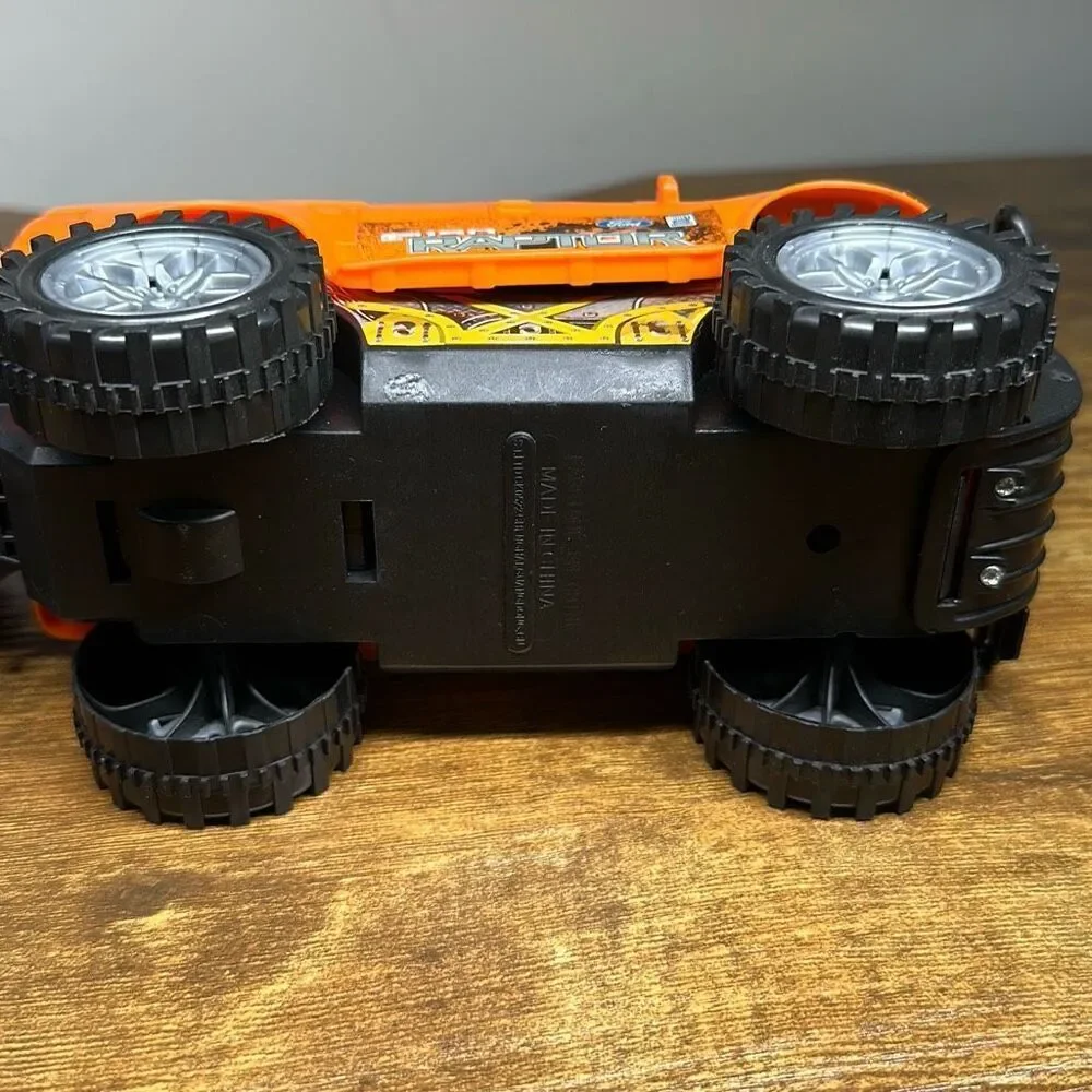 Ford F-150 Raptor Red Orange Plastic Truck‎ set of 2 Made in China